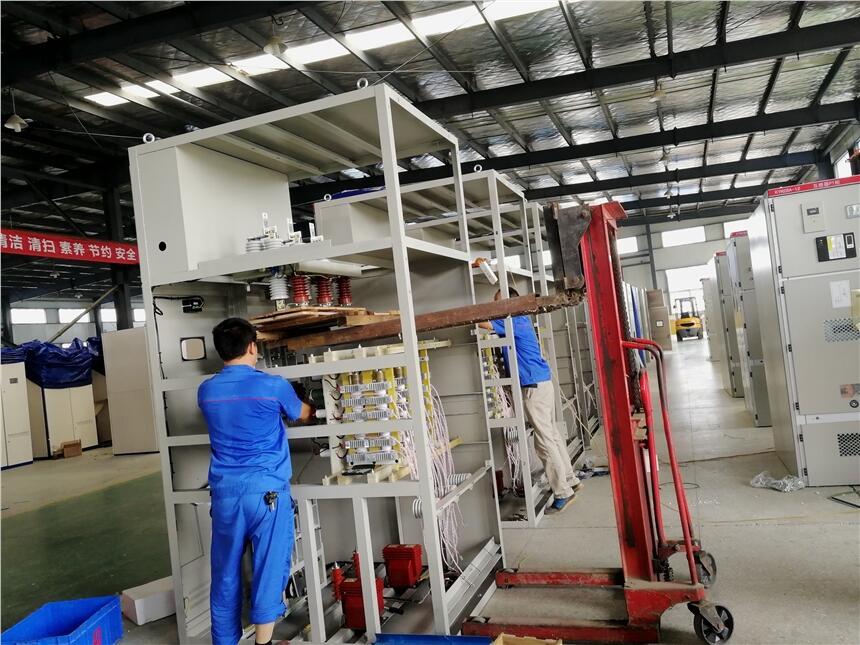 【明星產品】阿特拉斯空壓機配套晶閘管固態軟啟動柜